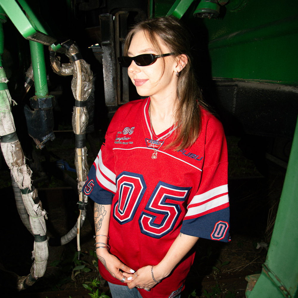Vintage FUBU Red Short Sleeve Embroidered T-Shirt - Ex Materia