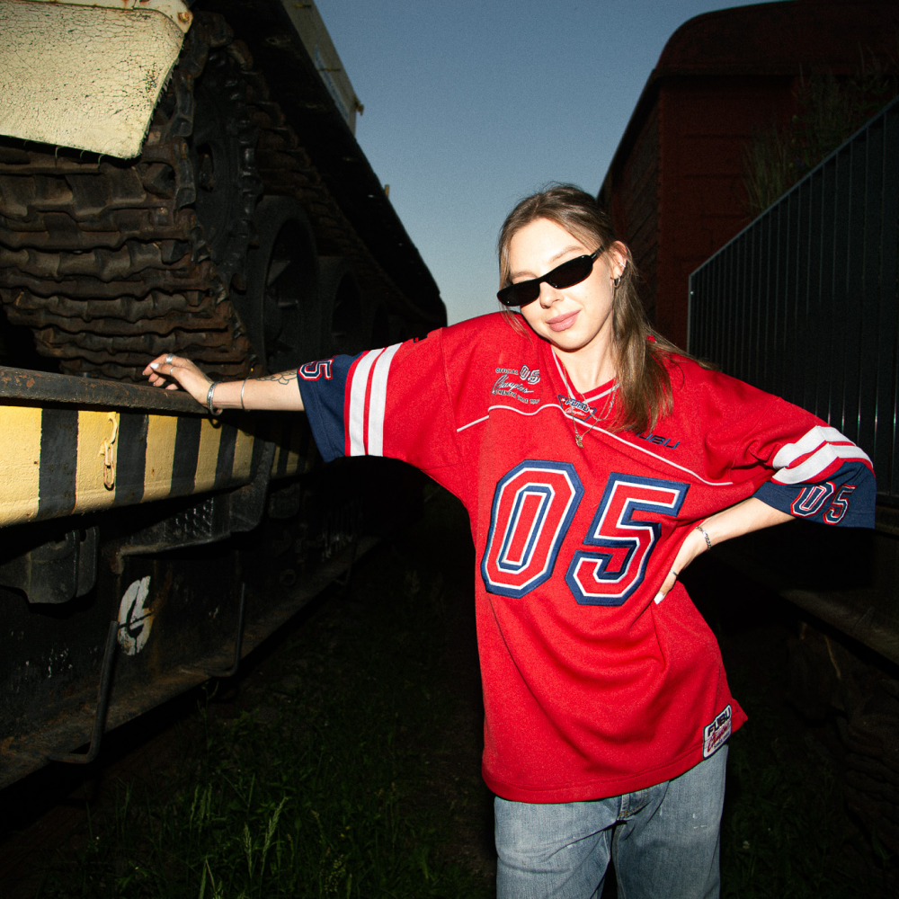 Vintage FUBU Red Short Sleeve Embroidered T-Shirt - Ex Materia