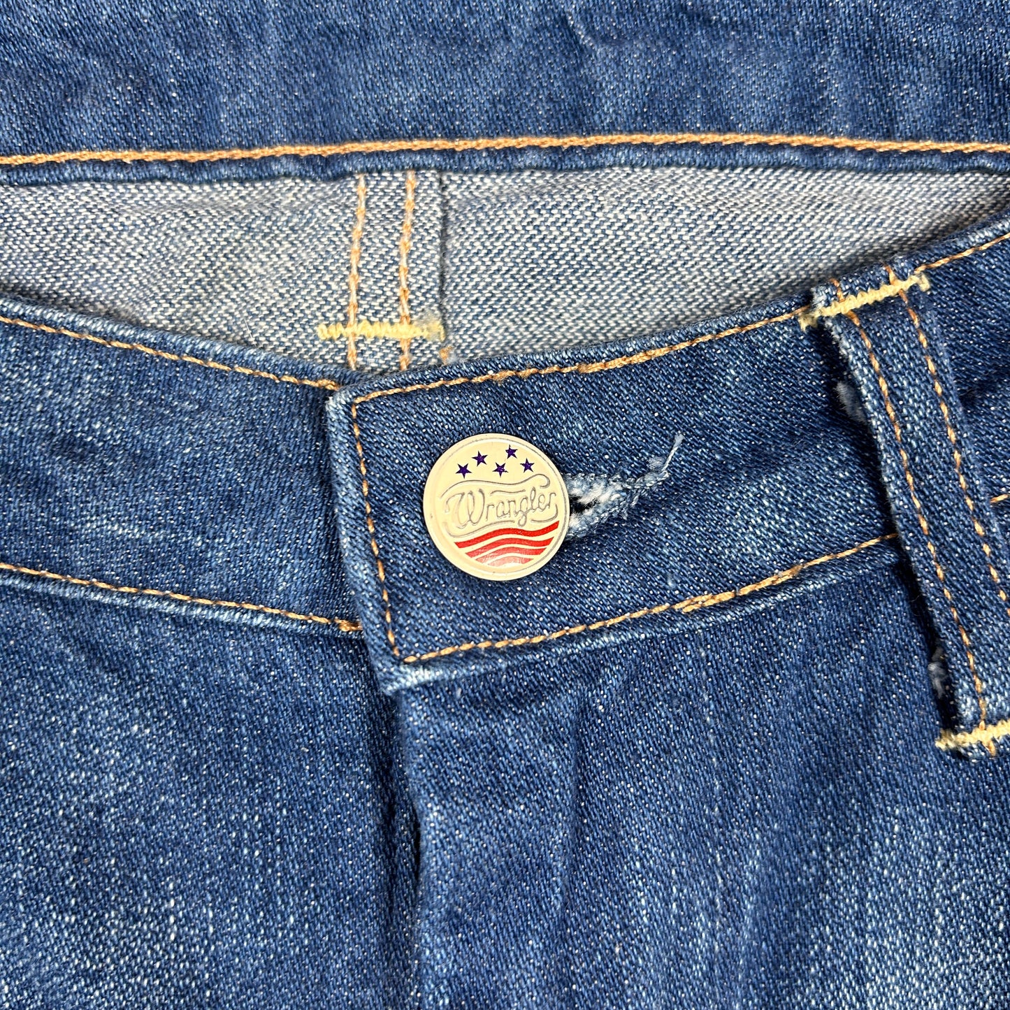 Wrangler Bootcut Betty Jeans - Ex Materia
