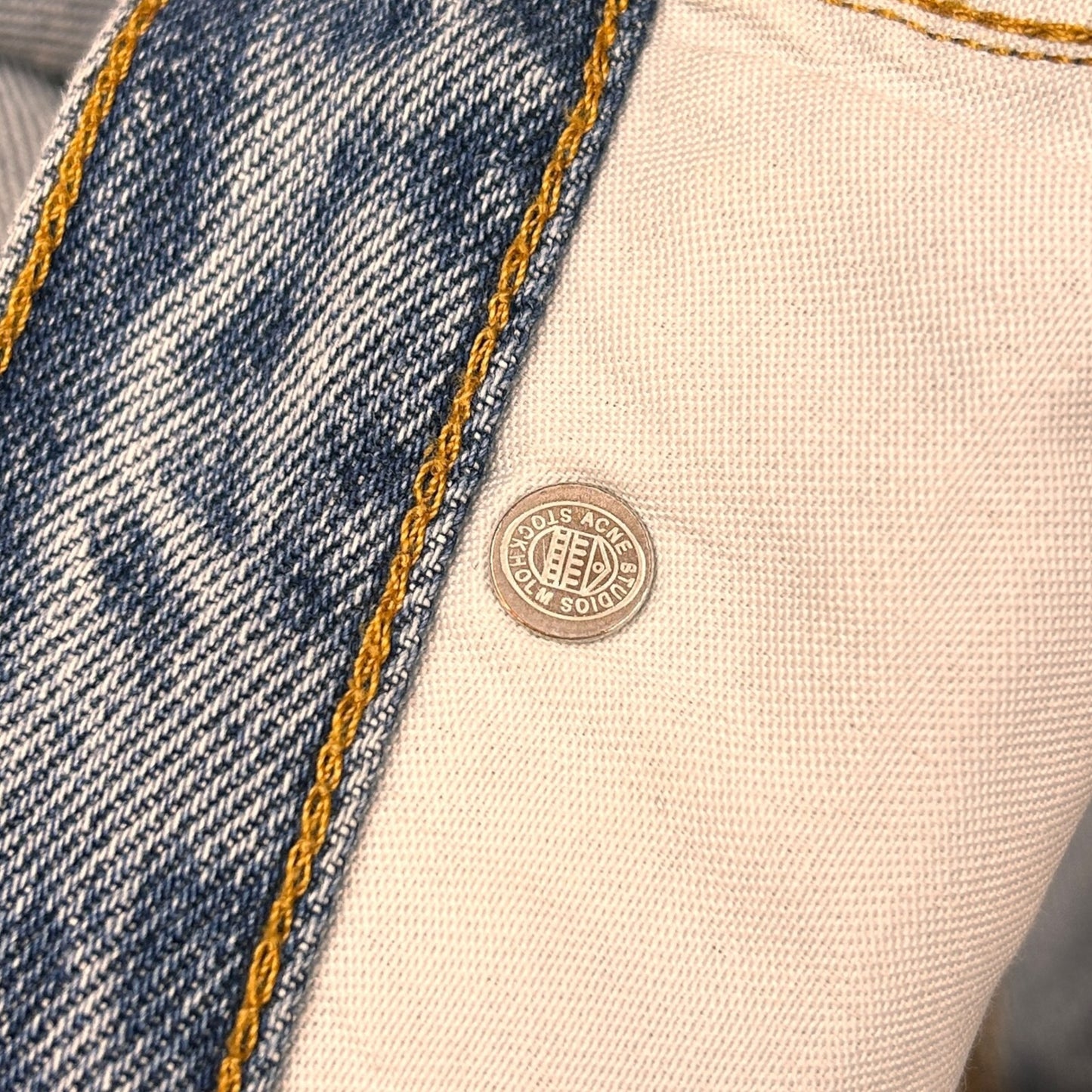 Acne Studios Jeans - Ex Materia