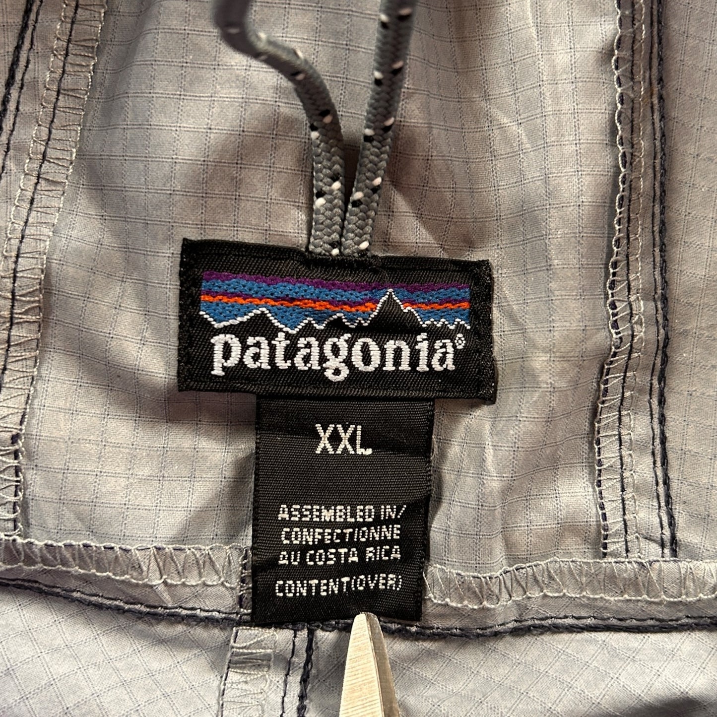 Vintage Patagonia Windbreaker - Ex Materia