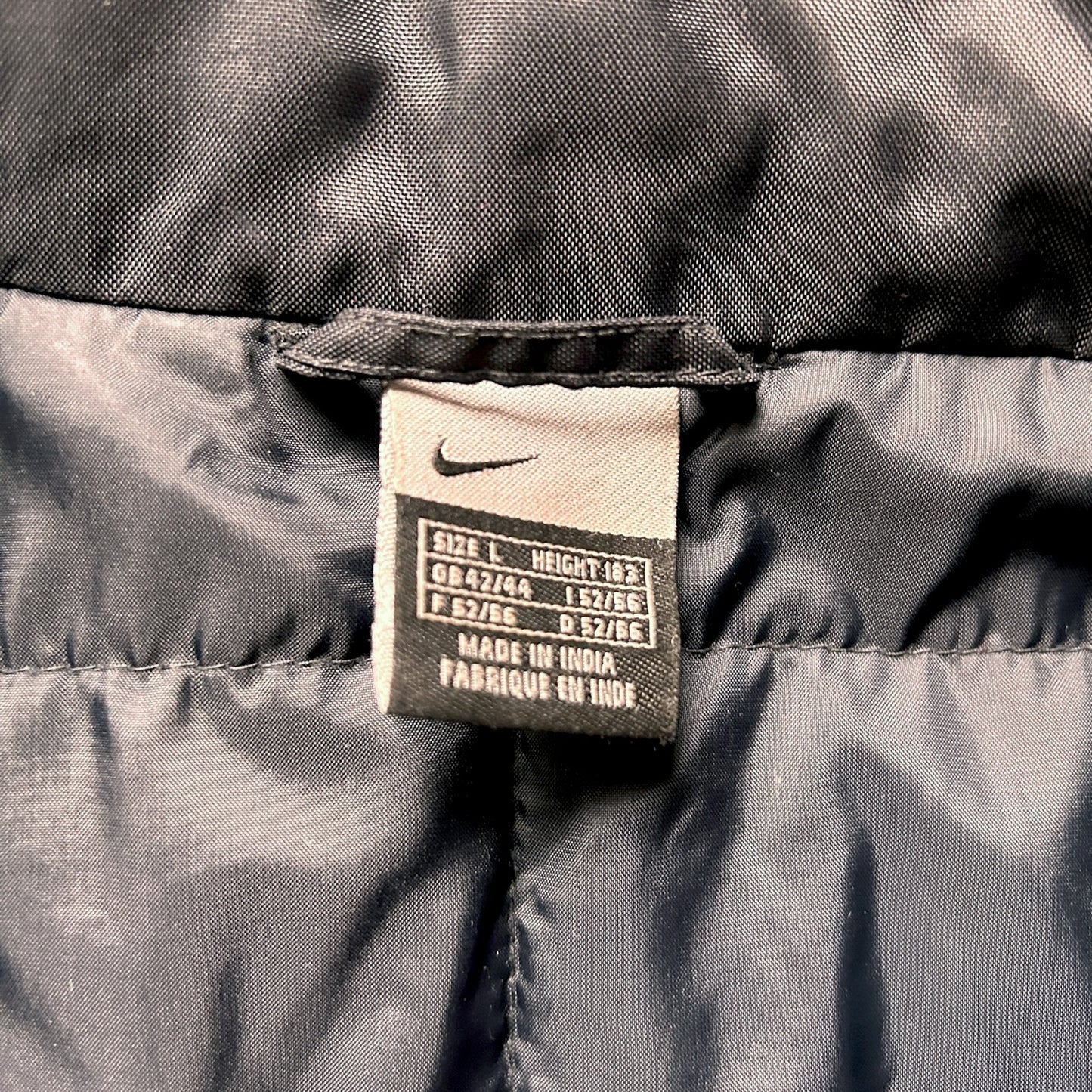 Vintage 2000s Nike Padded Jacket - Ex Materia