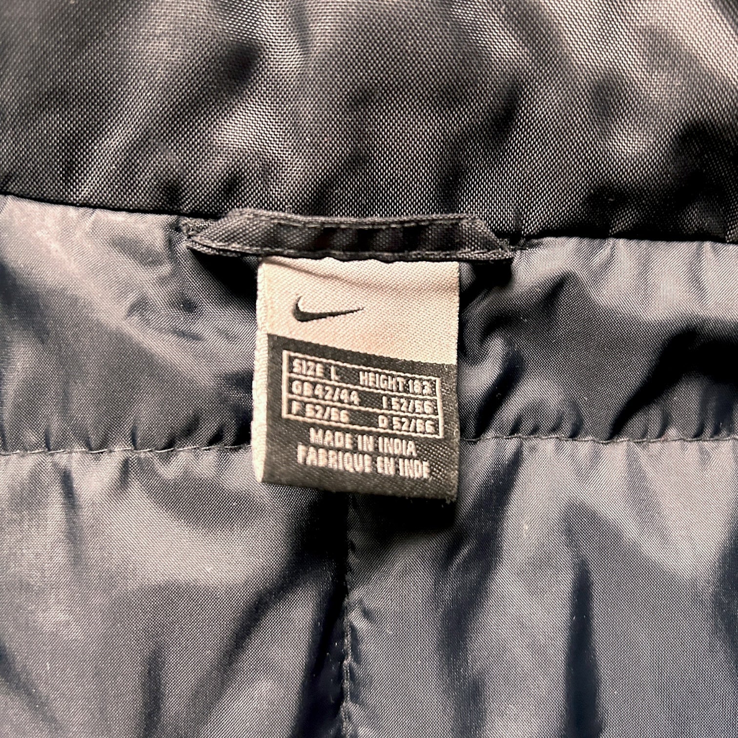 Vintage 2000s Nike Padded Jacket - Ex Materia