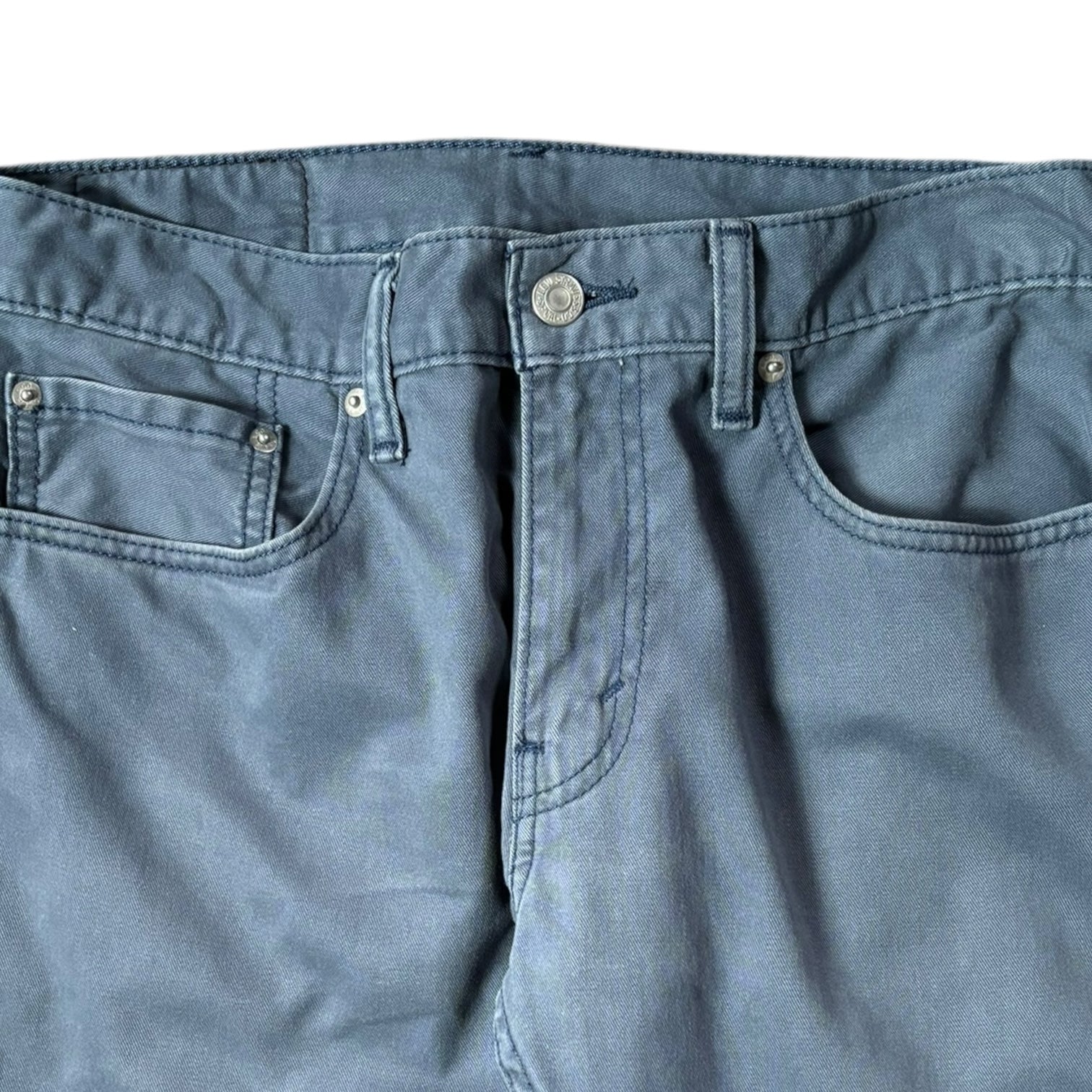 Levi’s 514 Charcoal Jeans 31x32 - Ex Materia